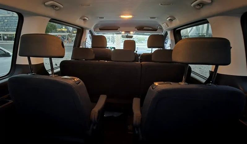 
								Hyundai Staria full									