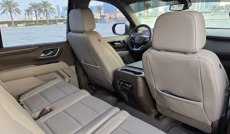 
								Chevrolet Tahoe Z71 full									